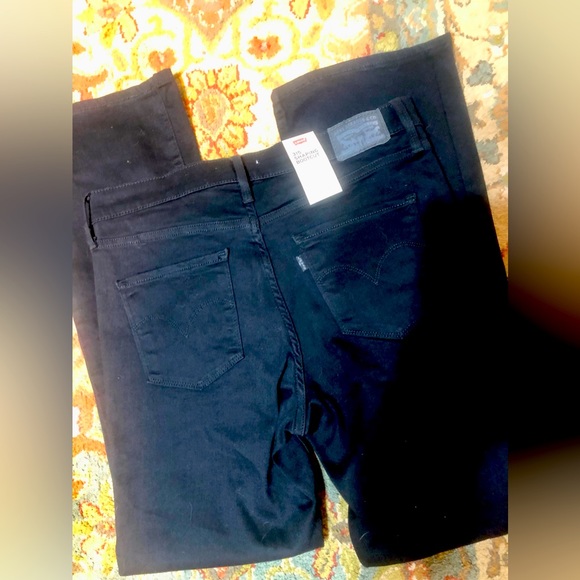 Levi's Denim - 🖤LEVI JEANS🖤